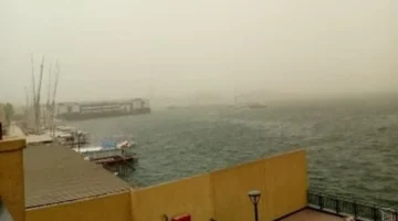 توقف حركة الملاحة النهرية في أسوان نتيجة تدهور حالة الطقس الحالية